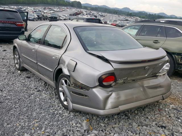 JN1CA31A31T309581 - 2001 NISSAN MAXIMA GXE SILVER photo 3