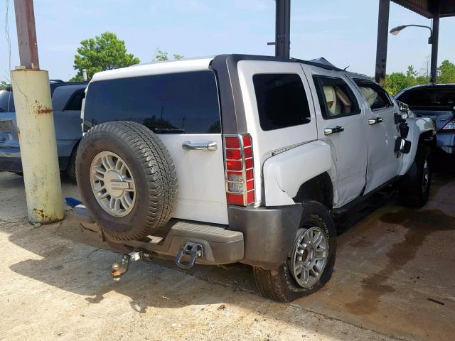 5GTDN13E878171213 - 2007 HUMMER H3 WHITE photo 4