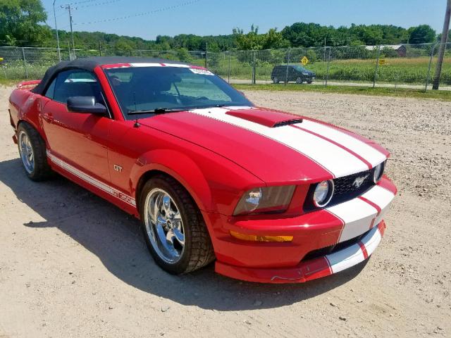 1ZVHT85H165172568 - 2006 FORD MUSTANG GT RED photo 1