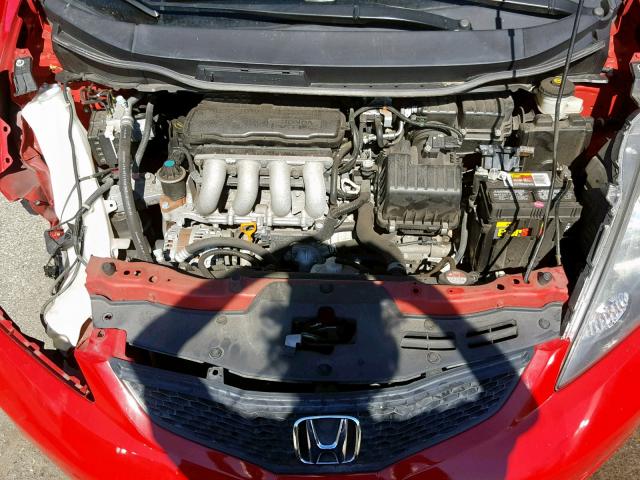 JHMGE8H33CS008467 - 2012 HONDA FIT RED photo 7