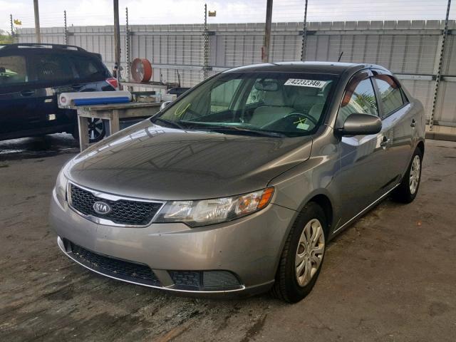 KNAFU4A23B5464862 - 2011 KIA FORTE EX GRAY photo 2