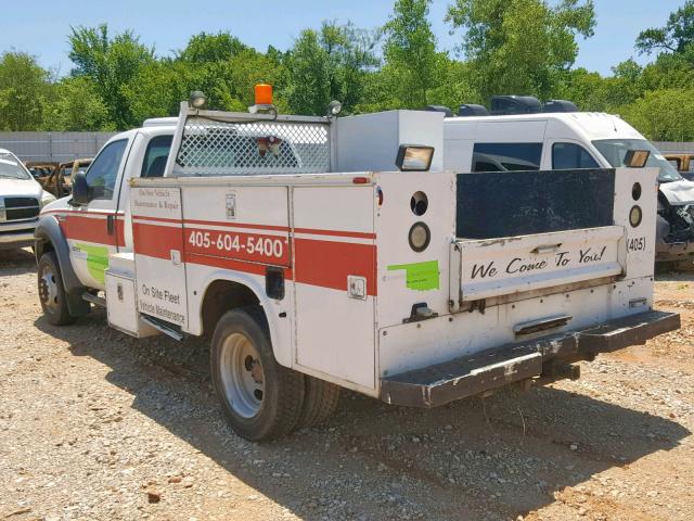 1FDAF56P46ED88801 - 2006 FORD F550 SUPER WHITE photo 3