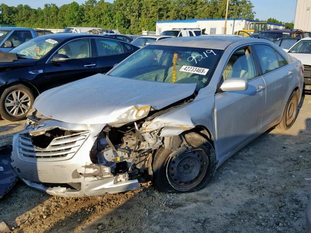 JTNBE46K573059219 - 2007 TOYOTA CAMRY CE SILVER photo 2