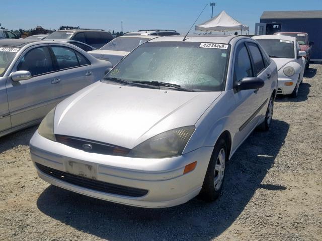 1FAFP33PX3W116104 - 2003 FORD FOCUS LX SILVER photo 2