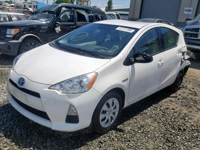 JTDKDTB34D1540814 - 2013 TOYOTA PRIUS C WHITE photo 2