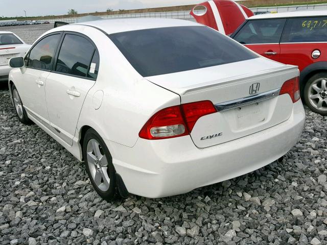 2HGFA16639H536475 - 2009 HONDA CIVIC LX-S أبيض صورة 3
