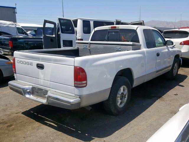 1B7GL22X3WS674300 - 1998 DODGE DAKOTA WHITE photo 4