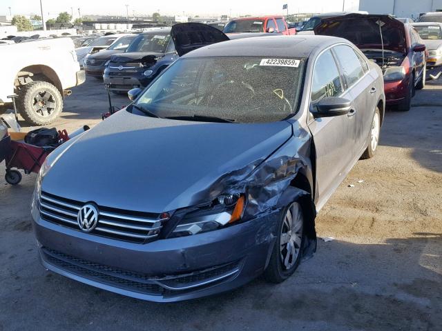 1VWBP7A36CC110072 - 2012 VOLKSWAGEN PASSAT SE GRAY photo 2