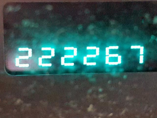 1J8HG48K57C607637 - 2007 JEEP COMMANDER GRAY photo 8