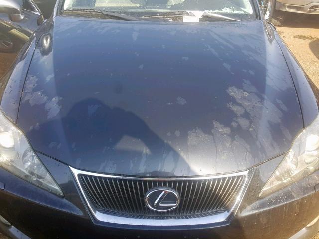 JTHBE262365007968 - 2006 LEXUS IS 350 GRAY photo 7