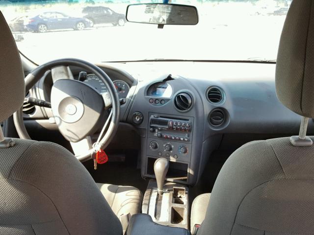 2G2WP522641295430 - 2004 PONTIAC GRAND PRIX WHITE photo 9