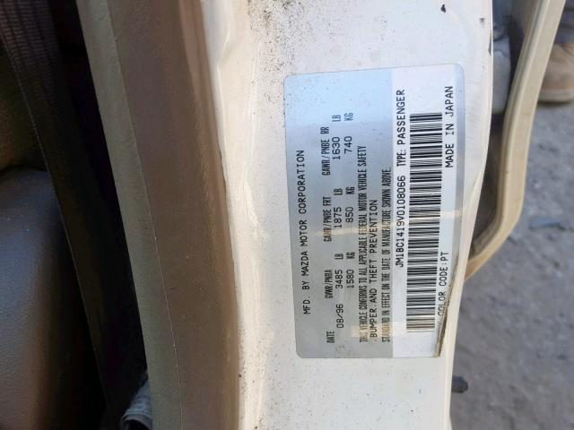 JM1BC1419V0108066 - 1997 MAZDA PROTEGE DX WHITE photo 10