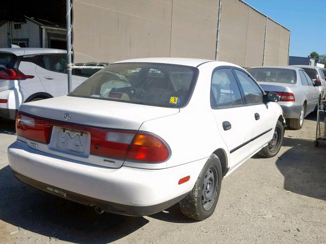 JM1BC1419V0108066 - 1997 MAZDA PROTEGE DX WHITE photo 4