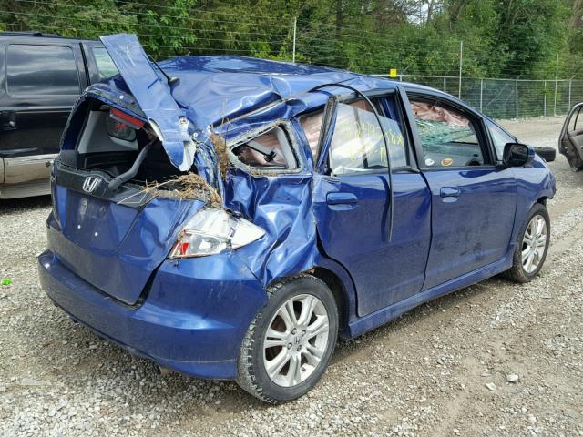 JHMGE8H48AS010379 - 2010 HONDA FIT SPORT BLUE photo 4