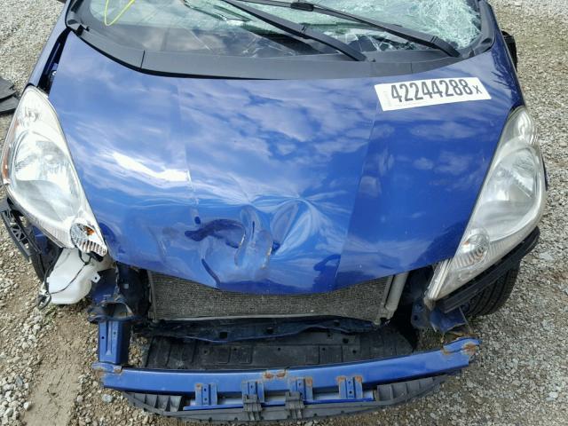 JHMGE8H48AS010379 - 2010 HONDA FIT SPORT BLUE photo 7