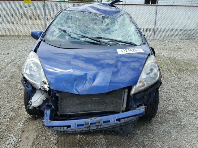 JHMGE8H48AS010379 - 2010 HONDA FIT SPORT BLUE photo 9