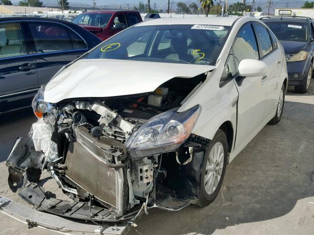 JTDKN3DP2D3046436 - 2013 TOYOTA PRIUS PLUG WHITE photo 2