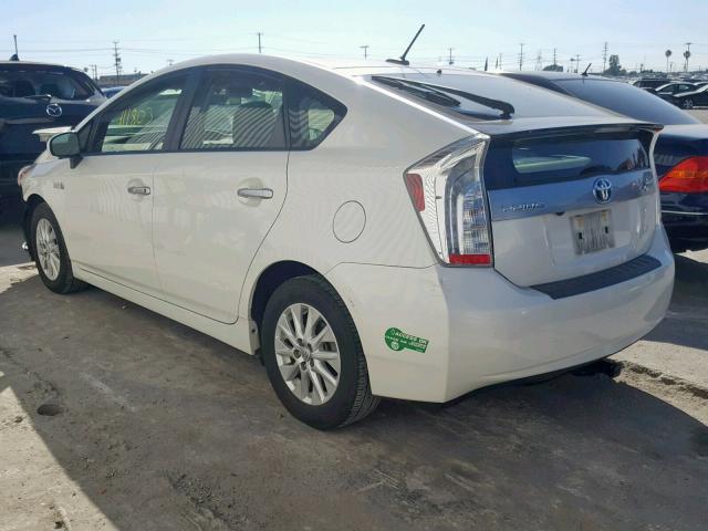 JTDKN3DP2D3046436 - 2013 TOYOTA PRIUS PLUG WHITE photo 3