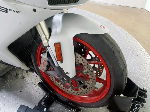 ZDM1XBMV7DB022254 - 2013 DUCATI SUPERBIKE WHITE photo 16