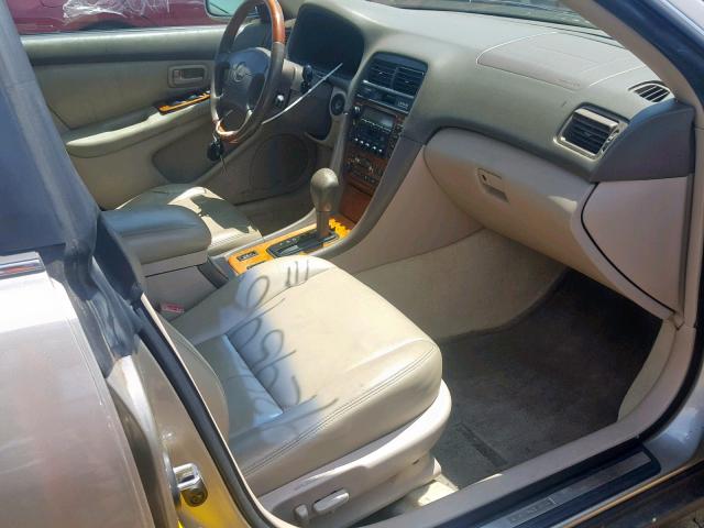 JT8BF28G4Y5096636 - 2000 LEXUS ES 300 CREAM photo 5