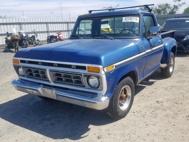 F10HRX87615 - 1977 FORD F100 BLUE photo 2