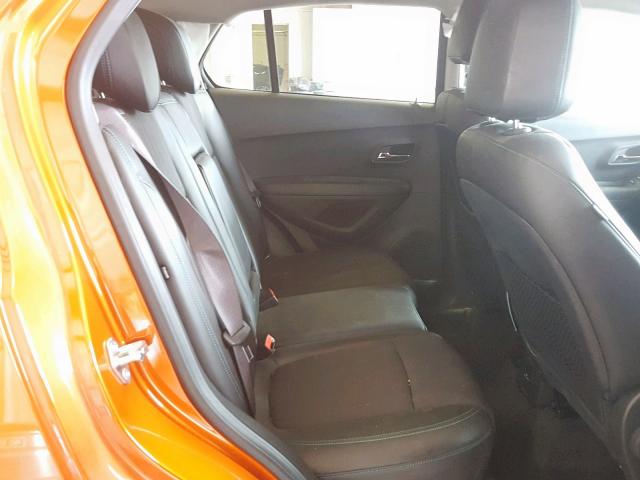 KL7CJRSB0FB257232 - 2015 CHEVROLET TRAX 1LT ORANGE photo 6