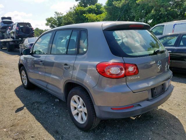 WVGBV7AXXAW522384 - 2010 VOLKSWAGEN TIGUAN SE GRAY photo 3