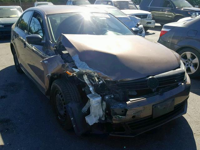3VW2K7AJ2DM411547 - 2013 VOLKSWAGEN JETTA BASE BROWN photo 1
