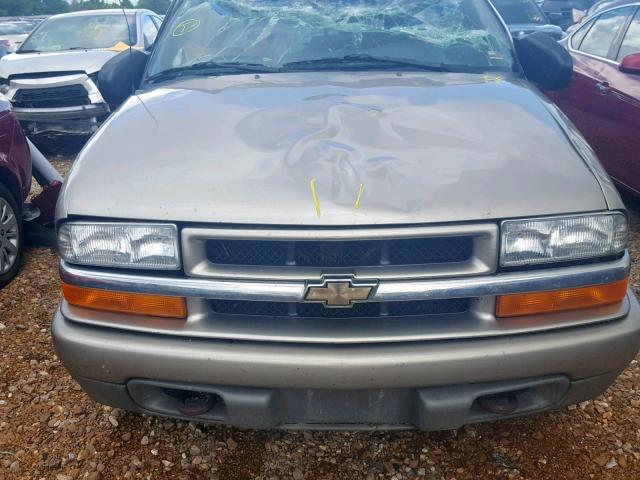 1GNDT13X63K115029 - 2003 CHEVROLET BLAZER BEIGE photo 7