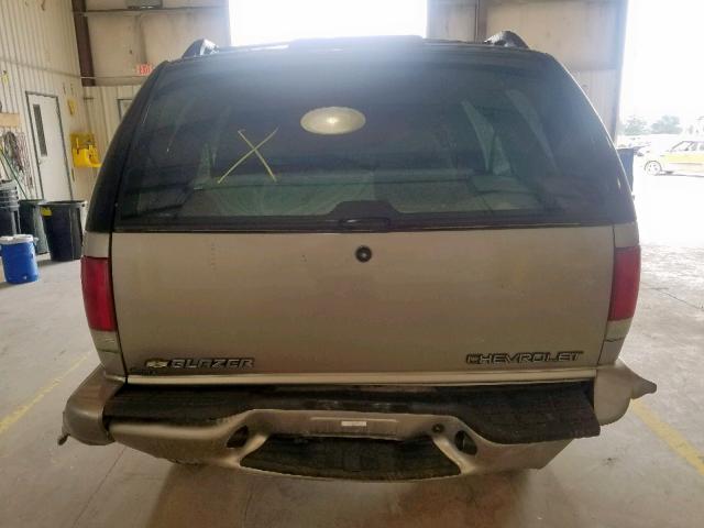 1GNDT13X63K115029 - 2003 CHEVROLET BLAZER BEIGE photo 9