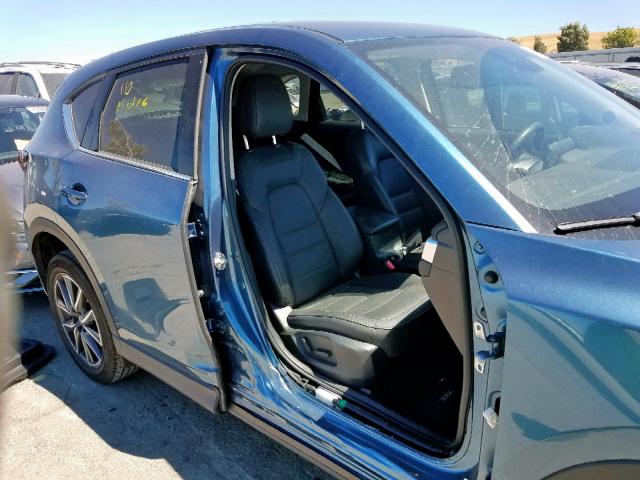 JM3KFADM8J1380251 - 2018 MAZDA CX-5 GRAND BLUE photo 9