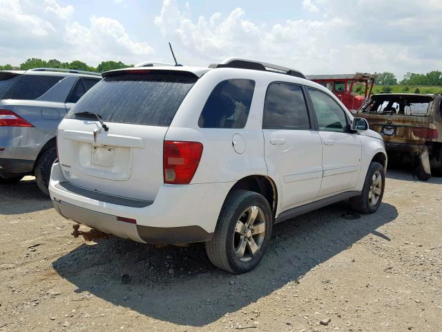 2CKDL33F196231755 - 2009 PONTIAC TORRENT WHITE photo 4