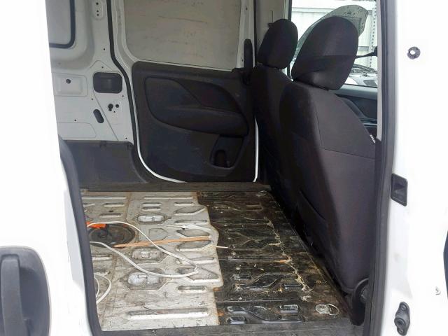 ZFBERFAT8F6A16384 - 2015 RAM PROMASTER 白色 照片 6