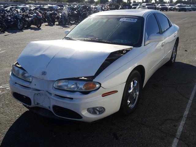 1G3GS64C414293413 - 2001 OLDSMOBILE AURORA 4.0 WHITE photo 2