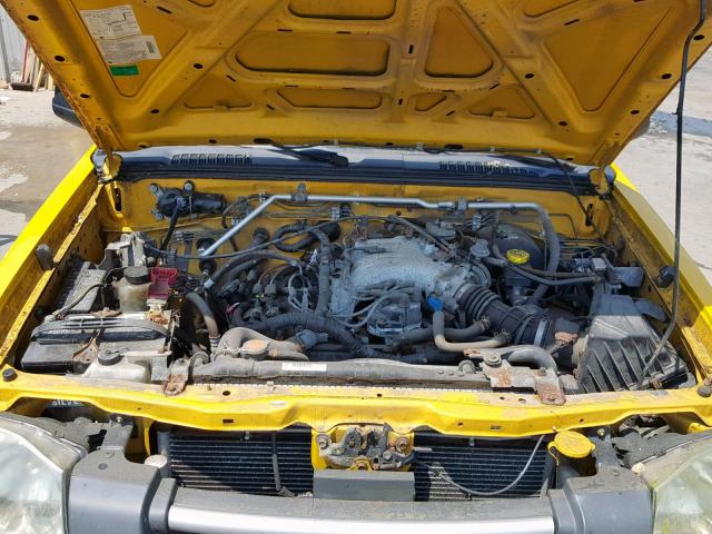 1N6ED27Y33C462893 - 2003 NISSAN FRONTIER C YELLOW photo 7