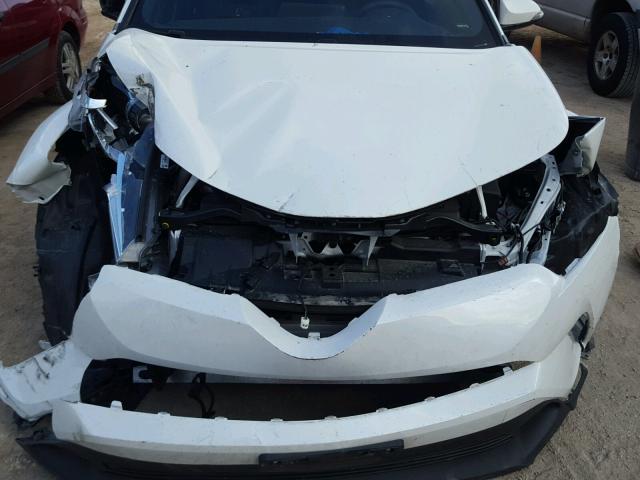 NMTKHMBX4JR000566 - 2018 TOYOTA C-HR XLE WHITE photo 7