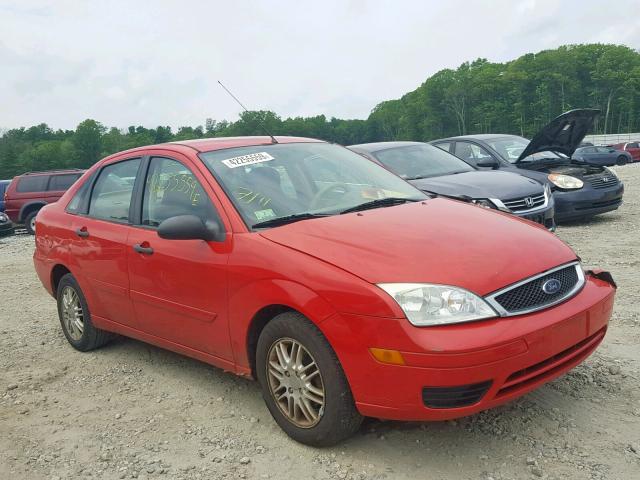 1FAFP34N46W236661 - 2006 FORD FOCUS ZX4 RED photo 1