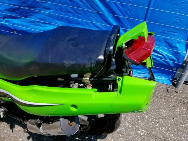 JKAEXVD176A098491 - 2006 KAWASAKI EX500 D GREEN photo 9