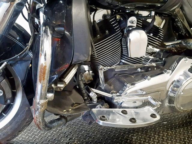 1HD1FC4158Y656620 - 2008 HARLEY-DAVIDSON FLHTCUI BLACK photo 12