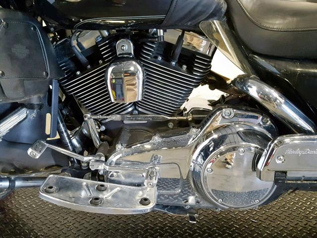 1HD1FC4158Y656620 - 2008 HARLEY-DAVIDSON FLHTCUI BLACK photo 6