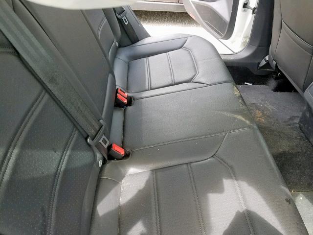 1VWDT7A34HC045220 - 2017 VOLKSWAGEN PASSAT R-L 白色 照片 6