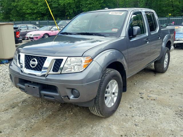 1N6AD0EV2JN755729 - 2018 NISSAN FRONTIER S GRAY photo 2