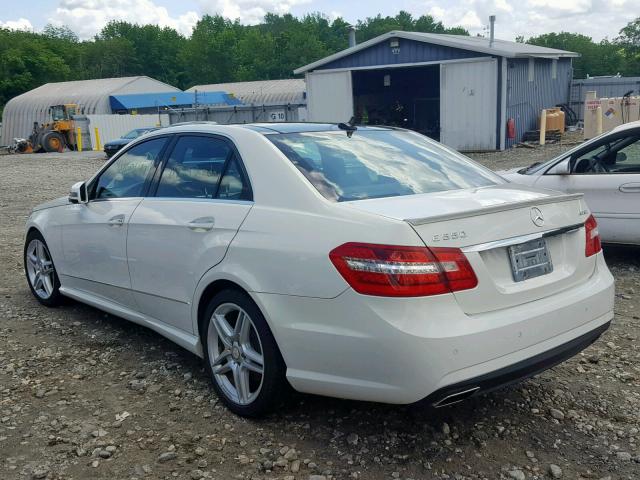 WDDHF9ABXBA341866 - 2011 MERCEDES-BENZ E 550 4MAT WHITE photo 3