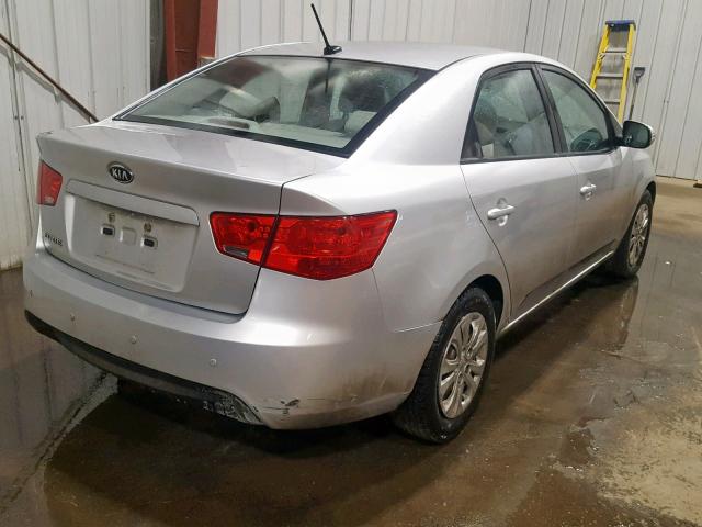 KNAFU4A25A5854585 - 2010 KIA FORTE EX SILVER photo 4