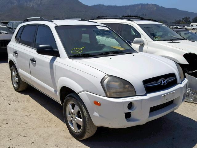 KM8JM12B85U073562 - 2005 HYUNDAI TUCSON GL WHITE photo 1