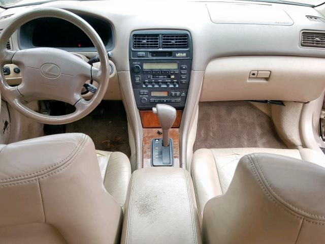 JT8BF22G0V0015441 - 1997 LEXUS ES 300 TAN photo 9