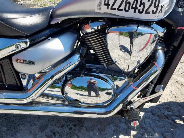 JS1VS56A3D2100742 - 2013 SUZUKI VZ800 SILVER photo 7