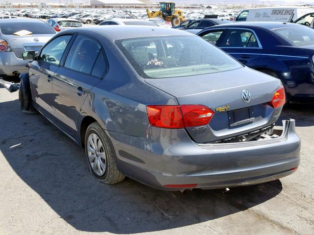 3VW2K7AJ9EM218975 - 2014 VOLKSWAGEN JETTA BASE 灰色 照片 3
