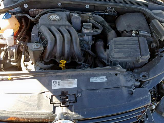 3VW2K7AJ9EM218975 - 2014 VOLKSWAGEN JETTA BASE 灰色 照片 7