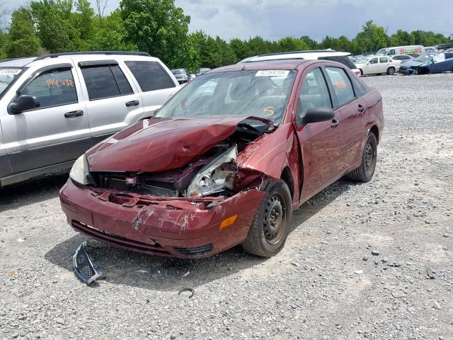 1FAHP34N26W175397 - 2006 FORD FOCUS ZX4 MAROON photo 2